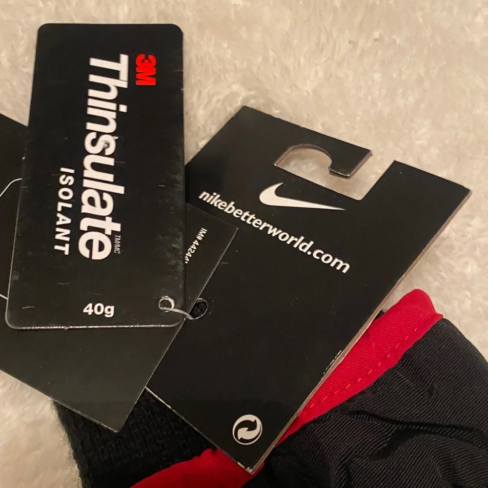 NWT Nike Youth Winter Snow Gloves 8-20 size